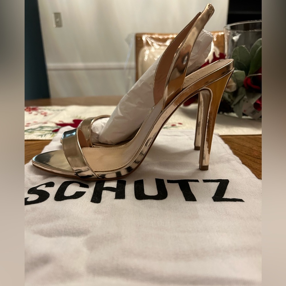 Schutz Luriane Metallic Slingback Stiletto - “Platinum” size 9